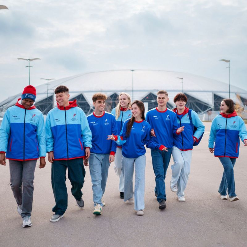 Волонтерский центр форума «Россия — спортивная держава» презентовал фирменную экипировку добровольцев