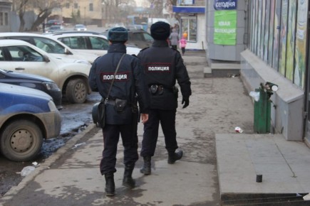 Спецназ провел облаву на мигрантов в самарском общепите