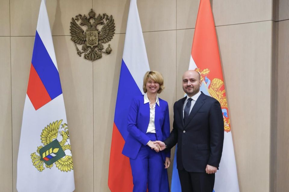 Оксана Лут и Вячеслав Федорищев обсудили развитие АПК Самарской области