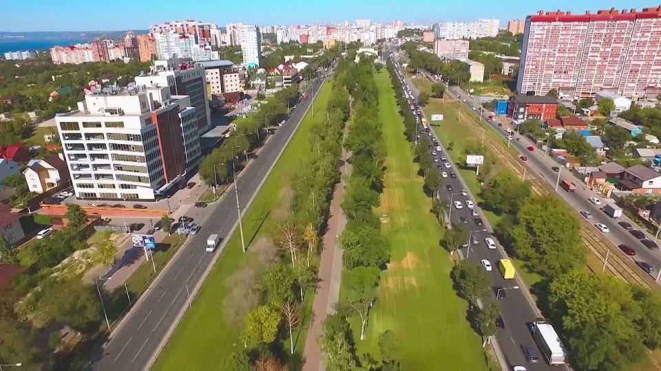 Управление Федеральной налоговой службы по Самарской области информирует о приближении срока уплаты имущественных налогов за 2024 год для физических лиц и НДФЛ — сделать это нужно не позднее 1 декабря 2025 года