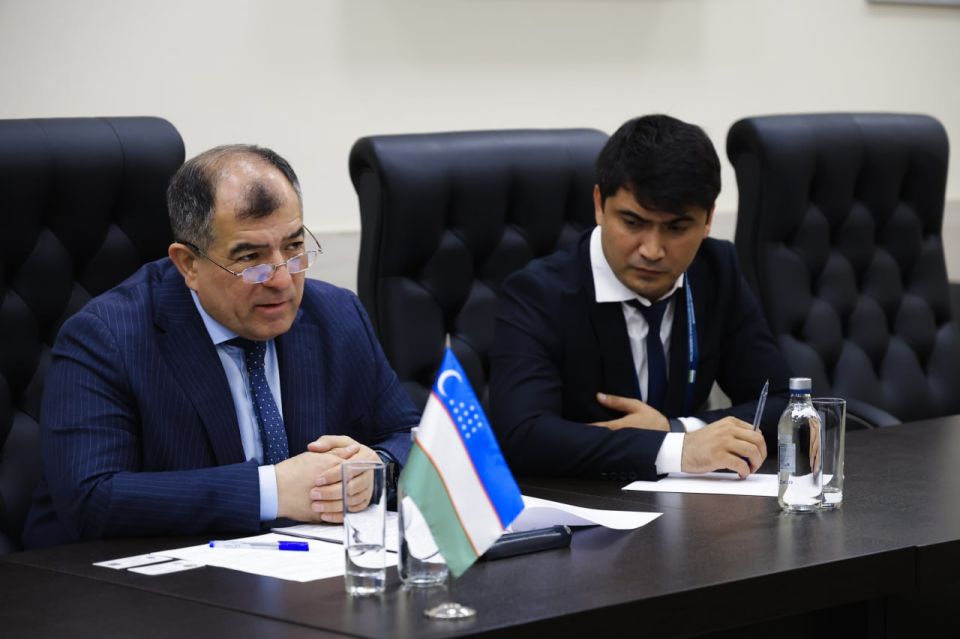 Командой региона во главе с губернатором в эти дни работаем в Москве Командой региона во главе с губернатором в эти дни работаем в Москве