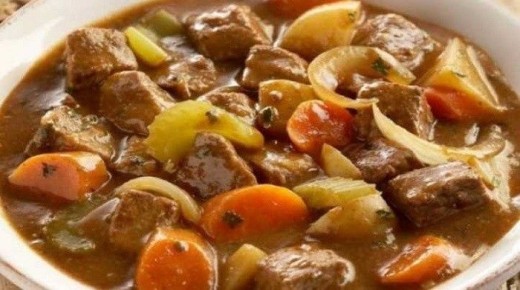 Тушеная картошка с мясом: классика, проверенная временем