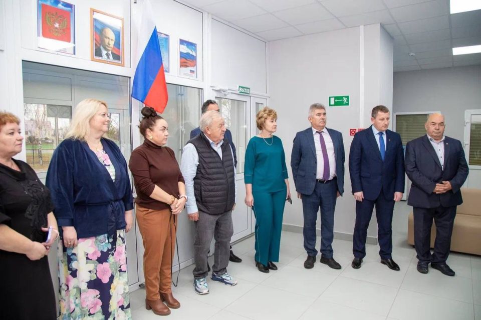 Официальное открытие нового агротехнологического класса состоялось в хворостянской средней общеобразовательной школе Официальное открытие нового агротехнологического класса состоялось в хворостянской средней общеобразовательной школе