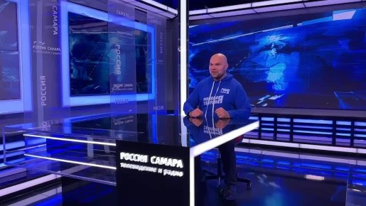 Антон Демидов попробовал себя в роли ведущего Вестей в студии ГТРК «Самара»