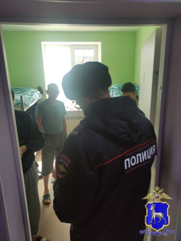 В Тольятти участковые уполномоченные полиции выявили и пресекли факт фиктивной постановки на учёт по месту регистрации 10 иностранных граждан