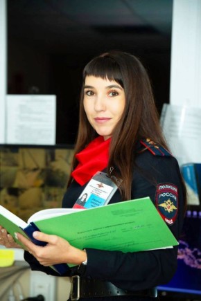 Доброго утра нашим читателям желает Лилия Абсалямова, дежурный Дежурной части Отдела полиции по Автозаводскому 1 Управления МВД России по городу Тольятти