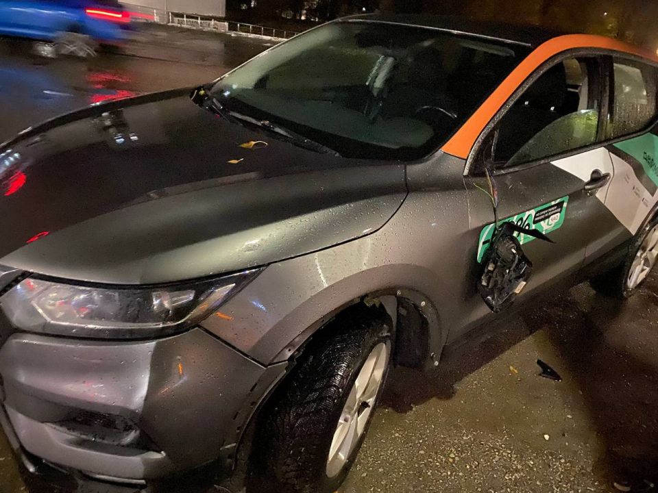  21  2025 , ,    Nissan Qashqai,    ,      