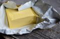 Не отправляйте в мусорку залежавшееся в холодильнике масло: сделайте из него этот простейший десерт