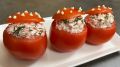 Праздничное угощение: закуска из помидоров с крабовыми палочками
