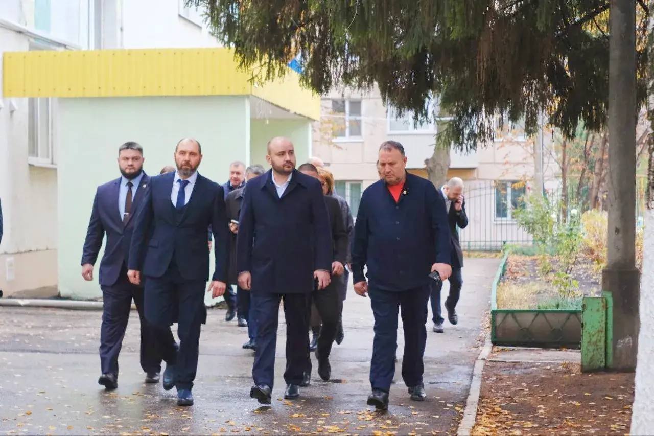 Губернатор Самарской области анонсировал строительство нового здания для татарской школы