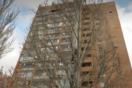 «Она кричала, но никто не вышел»: в Тольятти под балконами нашли тело 12-летней девочки