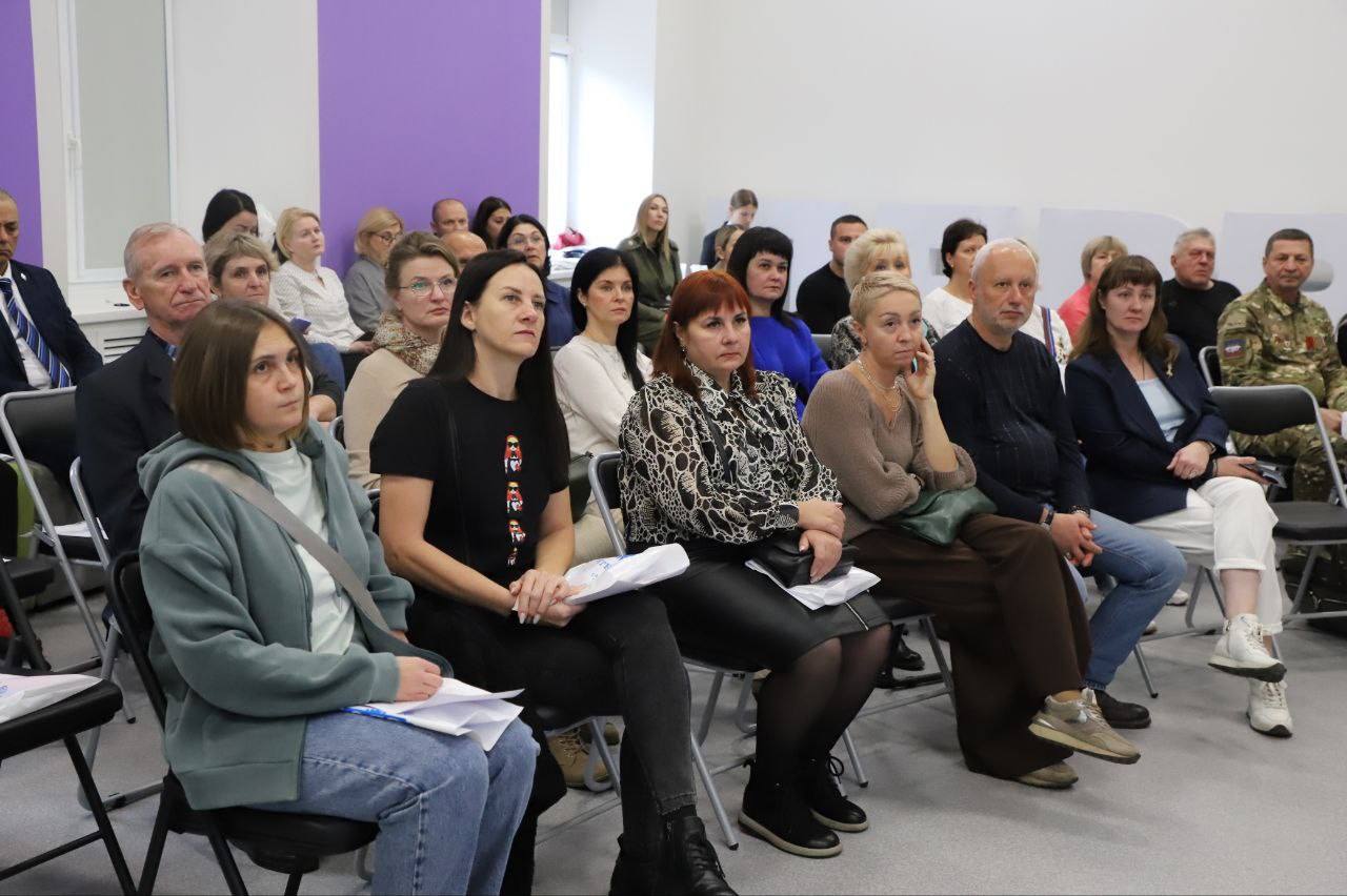 В Самаре прошёл расширенный семинар по поддержке участников СВО и их семей В Самаре прошёл расширенный семинар по поддержке участников СВО и их семей