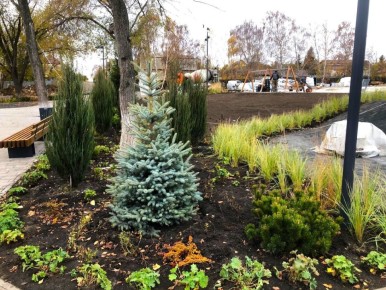 Остается немного времени до окончания работ по преображению парка им. Горького в Октябрьске