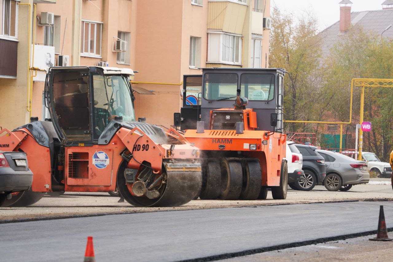 В Сызрани продолжается масштабный ремонт дорог В Сызрани продолжается масштабный ремонт дорог