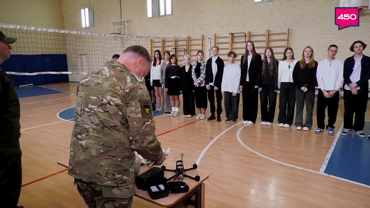 Проект по включению военно-прикладных дисциплин в школьный курс основ безопасности и защиты родины (ОБЗР) – тема проекта курсанта второго потока «Школы героев» Александра Семенова