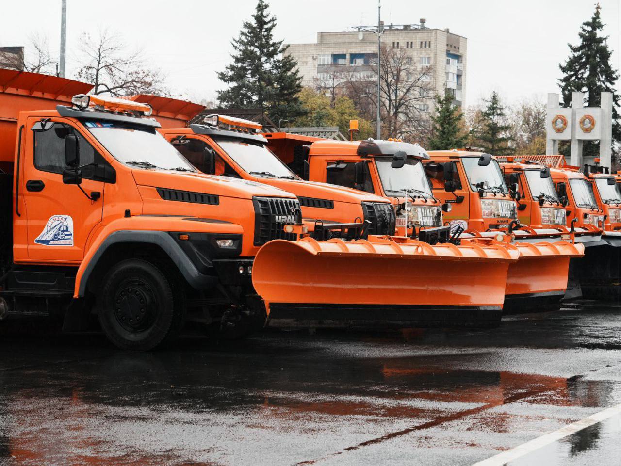 Иван Носков: «Спецтехника в Самаре готова к своевременной уборке снега» Иван Носков: «Спецтехника в Самаре готова к своевременной уборке снега»