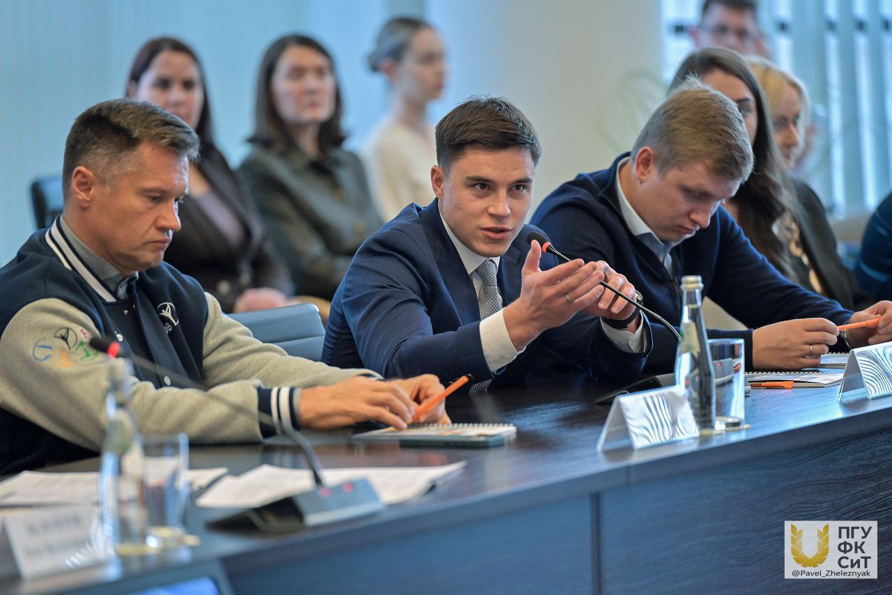 В День гимнастики в ПФО обсудили актуальные вопросы развития вида спорта В День гимнастики в ПФО обсудили актуальные вопросы развития вида спорта