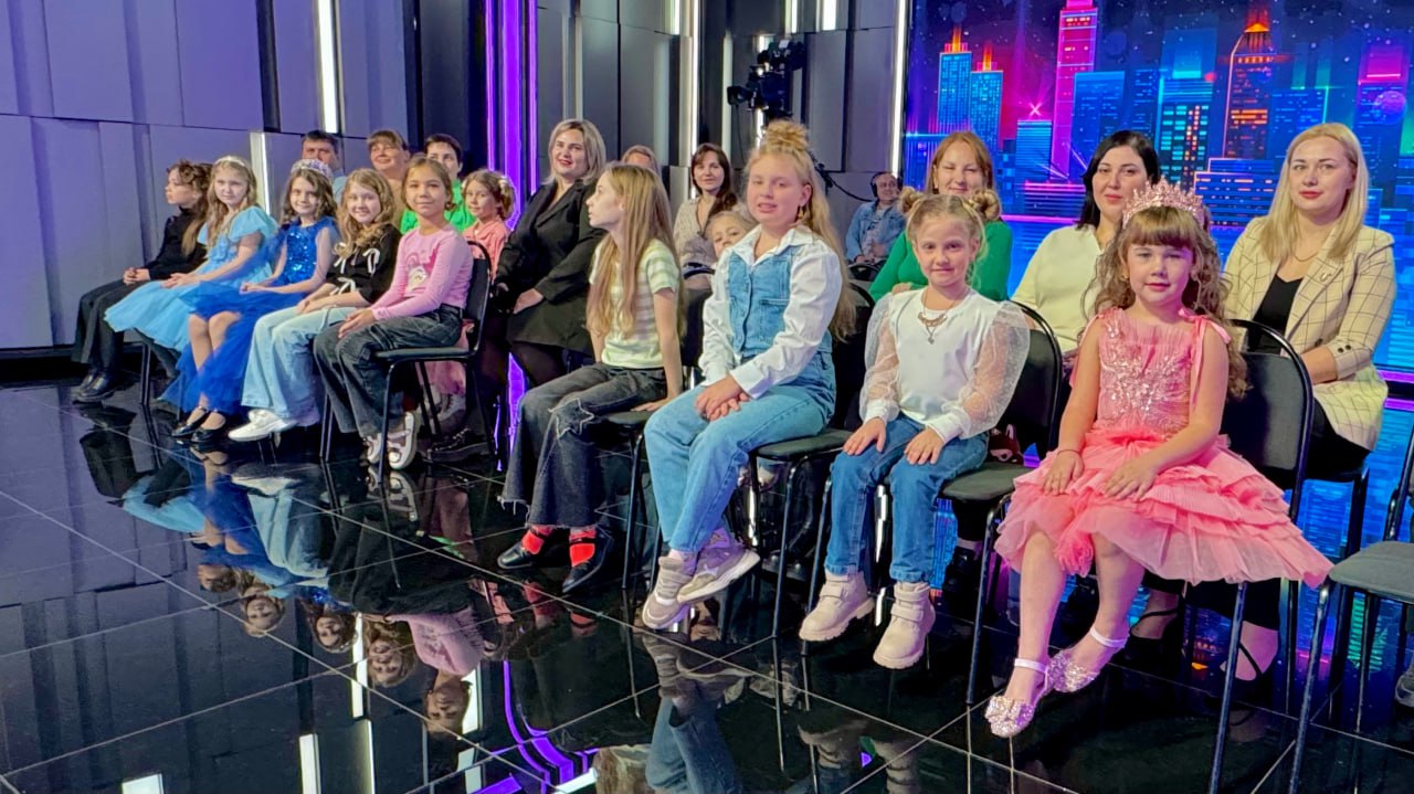 Удивительное путешествие в мир яркого детства: в стенах ГТРК "Самара" снимается новый выпуск программы «Территория юных талантов» Удивительное путешествие в мир яркого детства: в стенах ГТРК "Самара" снимается новый выпуск программы «Территория юных талантов»