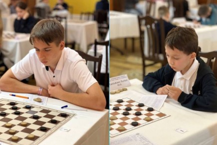 Роман Улендеев и Султан Канюкаев стали призерами первенства мира по шашкам