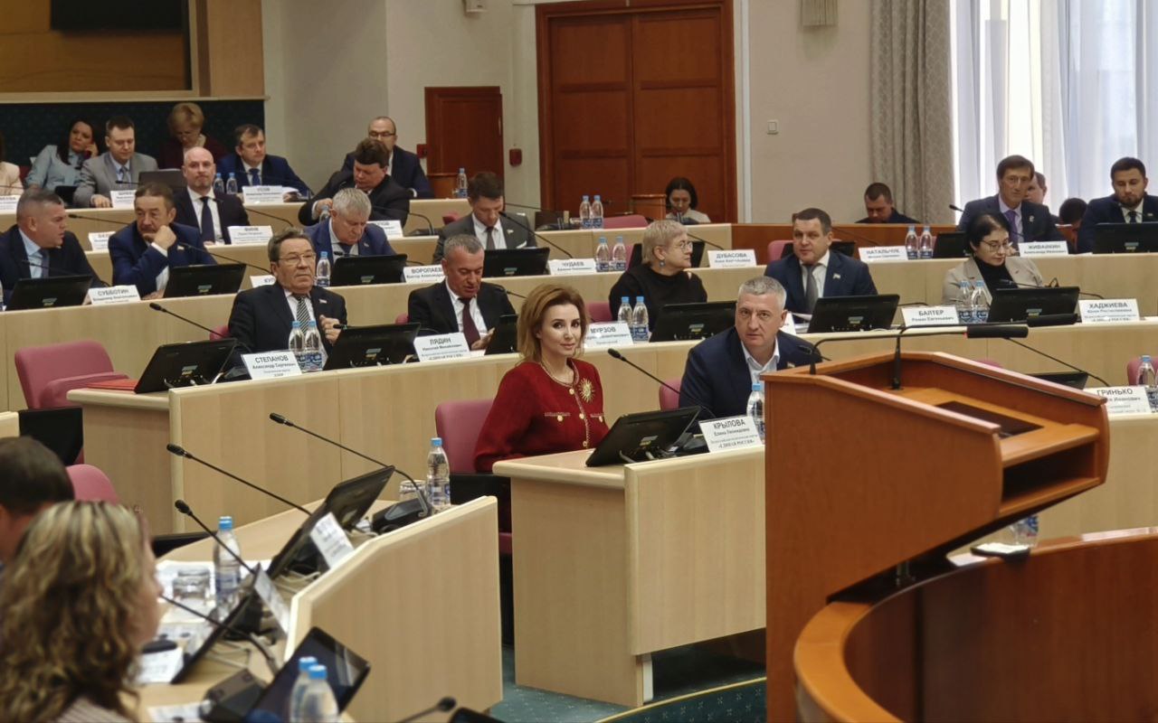 В Самарской Губернской Думе проходит пленарное заседание В Самарской Губернской Думе проходит пленарное заседание