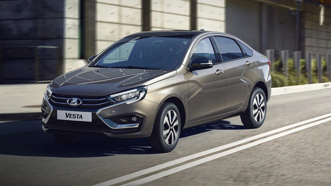 «Золотой Клаксон» сигналит верно! LADA Vesta – лучший седан года по версии читателей «Клаксона»