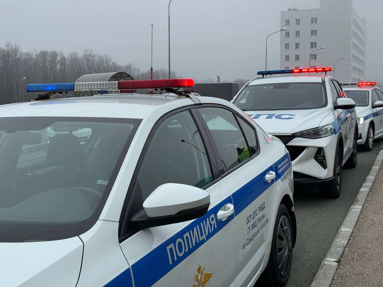 С приближением выходных и праздничных дней сотрудники Госавтоинспекции традиционно выходят на усиленный режим несения службы