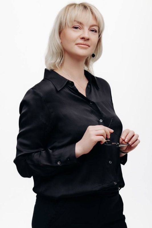 Сегодня, 4 ноября, свой День рождения отмечает представитель Общественного совета при ГУ МВД России по Самарской области Ольга Анатольевна Доронина