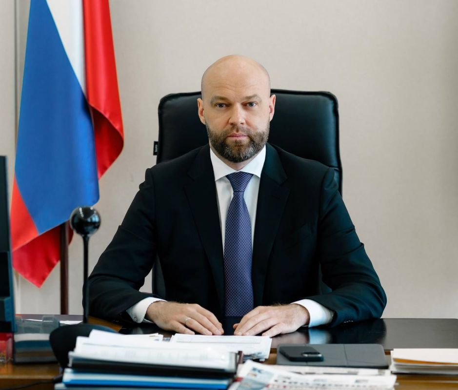 Поздравление председателя Правительства Самарской области Михаила Смирнова с Днем народного единства: