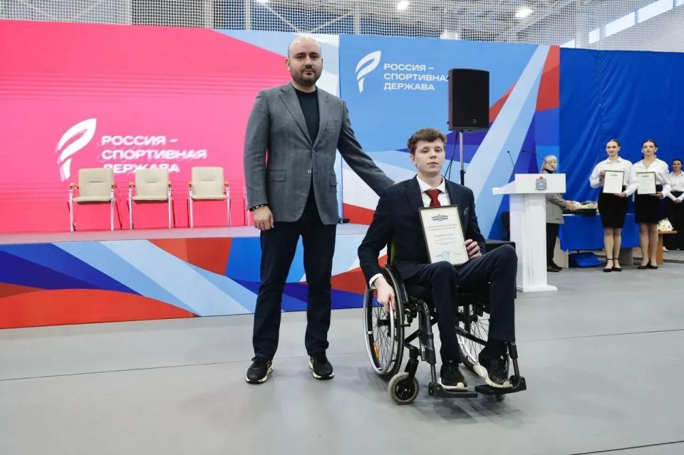 Вячеслав Федорищев встретился со спортсменами Самарской области Вячеслав Федорищев встретился со спортсменами Самарской области