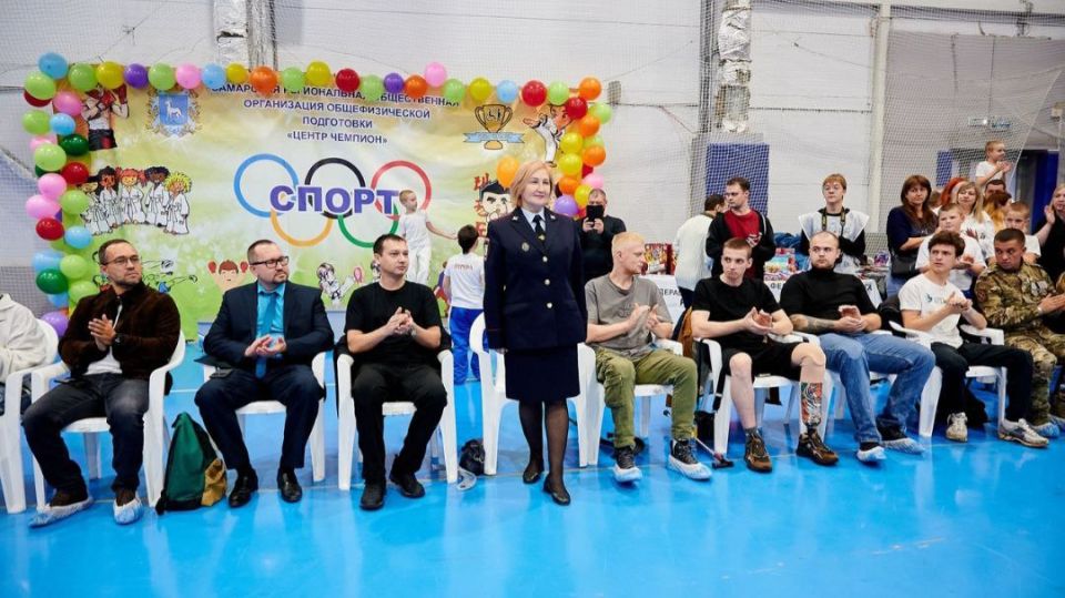 Представитель подразделения по контролю за оборотом наркотиков ГУ МВД России по Самарской области принял участие в открытии турнира по адаптационному кикбоксингу, приуроченном ко Дню народного единства Представитель подразделения по контролю за оборотом наркотиков ГУ МВД России по Самарской области принял участие в открытии турнира по адаптационному кикбоксингу, приуроченном ко Дню народного единства