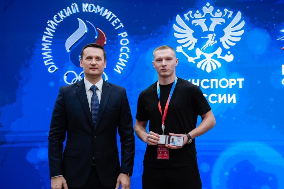 Пятеро футболистов «Крыльев Советов» получили звания «Мастер спорта России» Пятеро футболистов «Крыльев Советов» получили звания «Мастер спорта России»