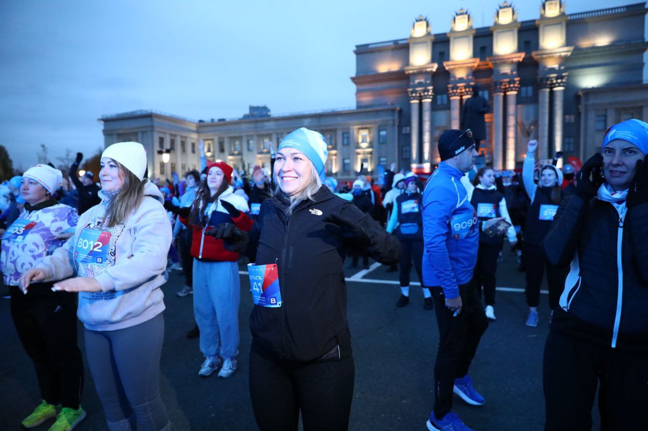 Иван Носков: Спортивное утро в Самаре! Перед стартом массового забега "Чистый спорт" поддержал наших спортсменов и коллег Иван Носков: Спортивное утро в Самаре! Перед стартом массового забега "Чистый спорт" поддержал наших спортсменов и коллег