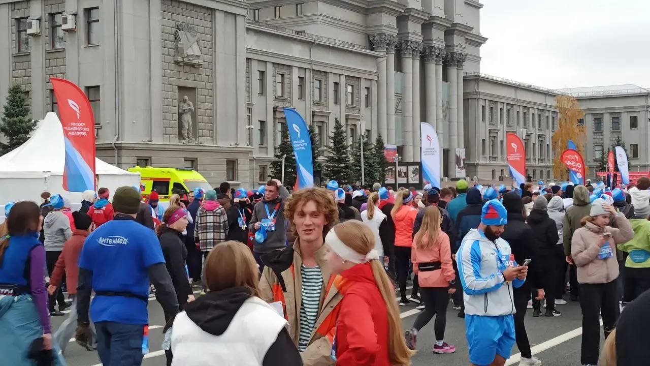 Забег «Чистый спорт» собрал больше 10 тысяч участников в Самаре