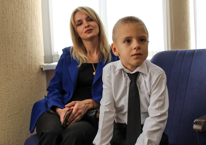 В Крымском ЛУ МВД России на транспорте наградили юных художников В Крымском ЛУ МВД России на транспорте наградили юных художников