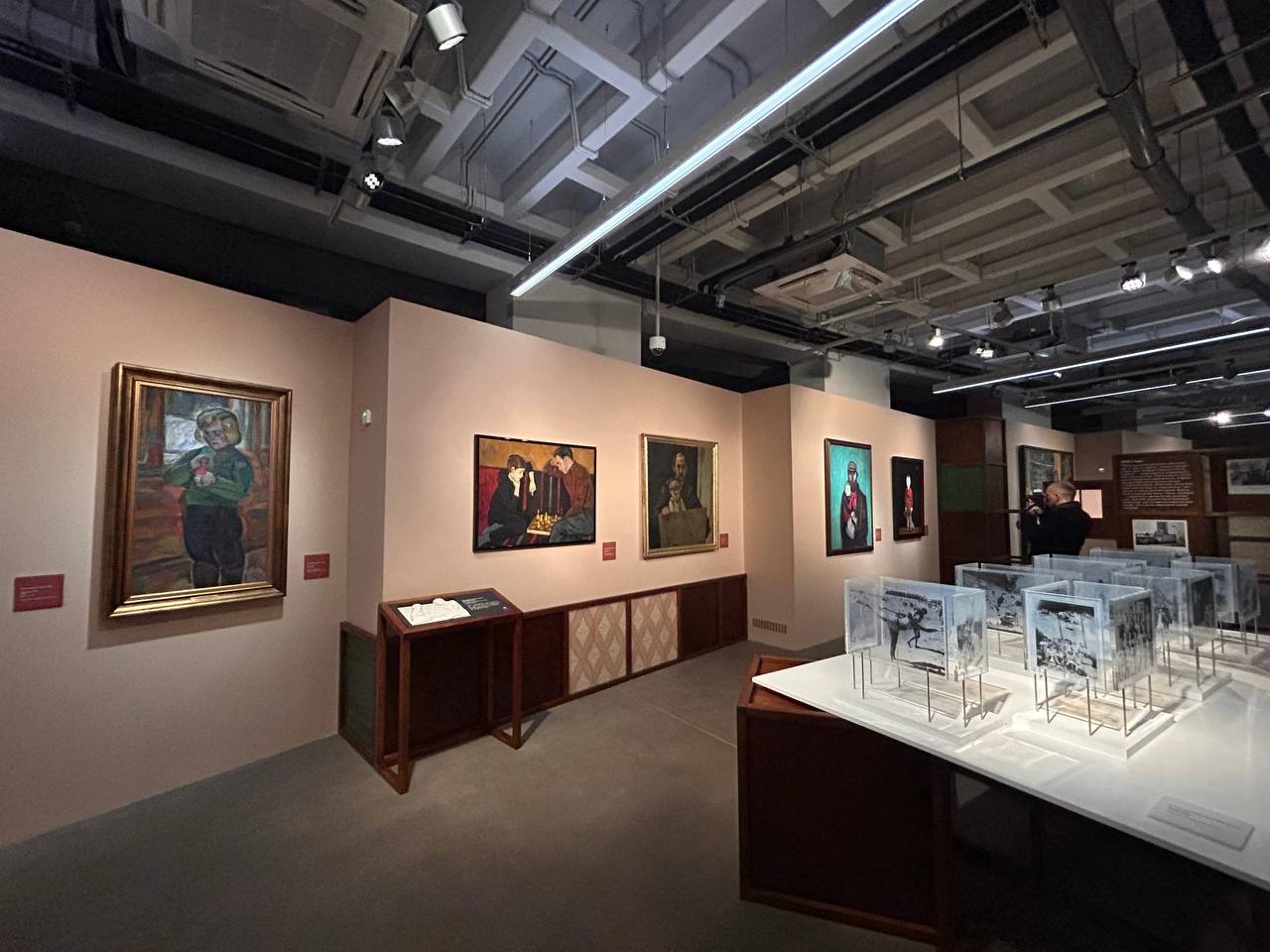 Выставка «Детство. Мечты» открылась в филиале Третьяковской галереи в Самаре Выставка «Детство. Мечты» открылась в филиале Третьяковской галереи в Самаре