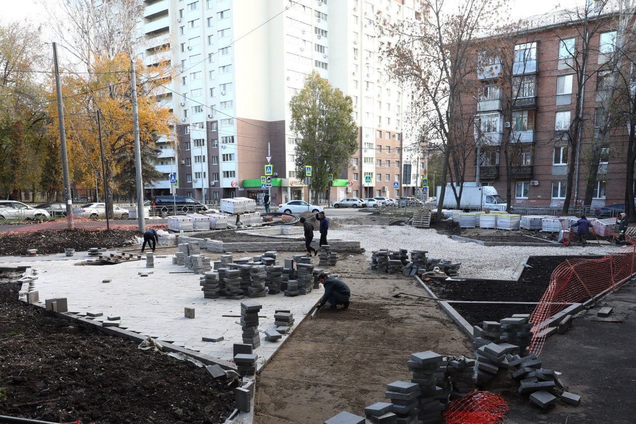 В Самаре завершается благоустройство сквера им. В.И. Чудайкина В Самаре завершается благоустройство сквера им. В.И. Чудайкина
