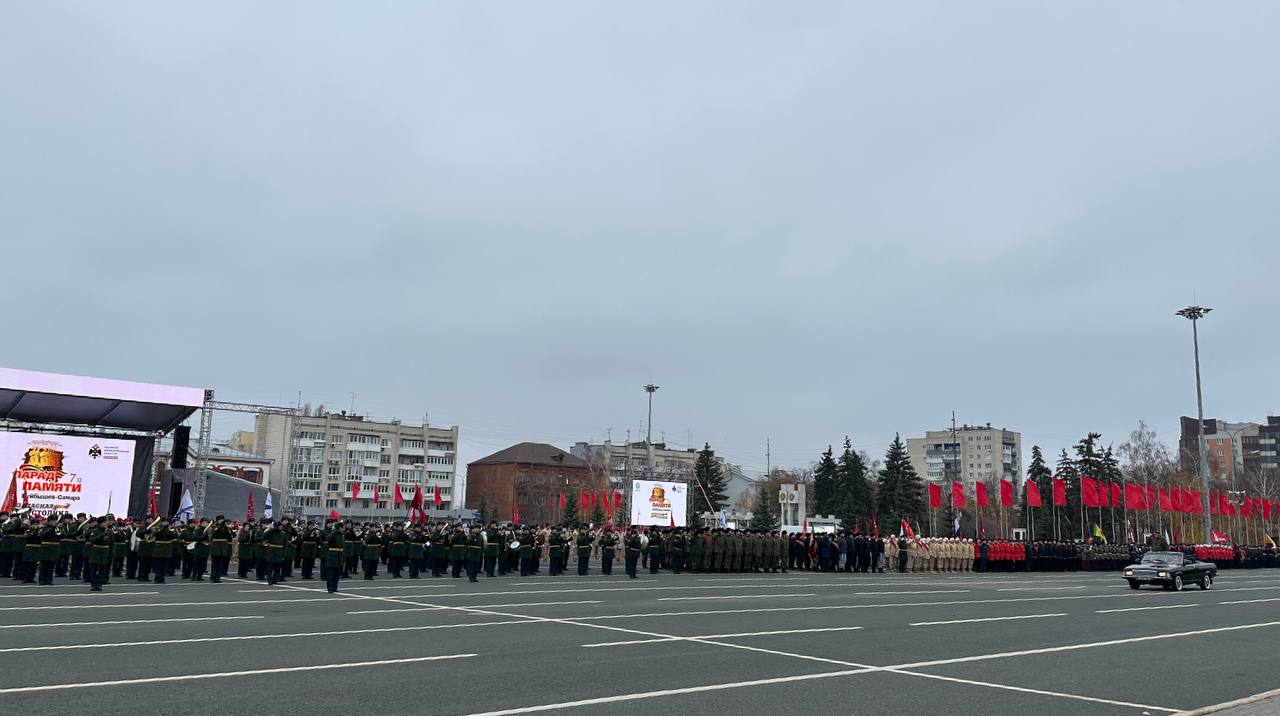 В Самаре на площади Куйбышева началась генеральная репетиция Парада Памяти