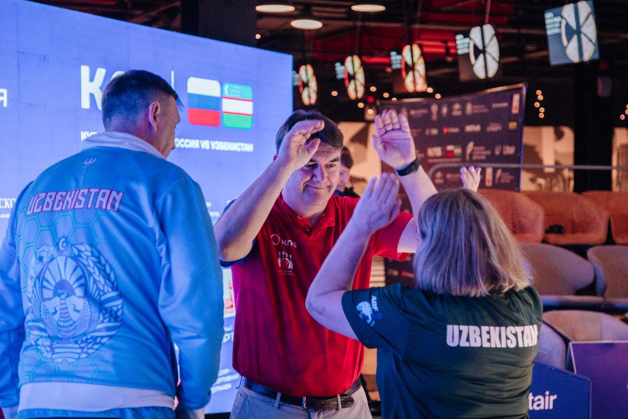 Сборная России одержала победу в матчевой встрече по боулингу Сборная России одержала победу в матчевой встрече по боулингу