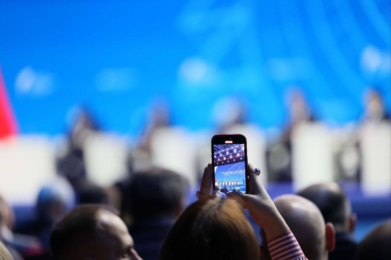 Михаил Дегтярёв: Развитие детско-юношеского спорта - главная тема форума «Россия - спортивная держава» Михаил Дегтярёв: Развитие детско-юношеского спорта - главная тема форума «Россия - спортивная держава»