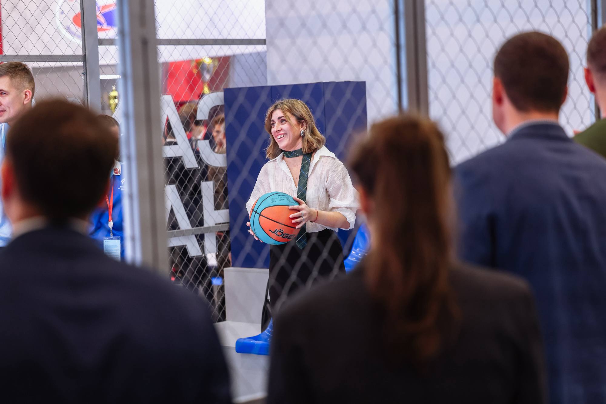 Атмосфера второго дня работы выставки Атмосфера второго дня работы выставки