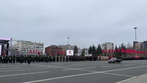 #прямосейчас на площади Куйбышева в Самаре – репетиция Парада Памяти