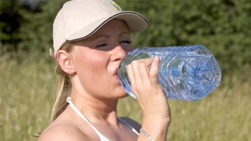Врач объяснила, каким должен быть водно-питьевой режим