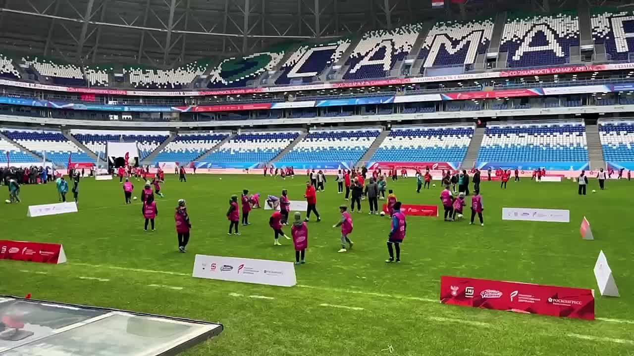 А вот таким запомнился второй день форума «Россия — спортивная держава» нашим корреспондентам, работавшим на «Солидарность Самара Арена»