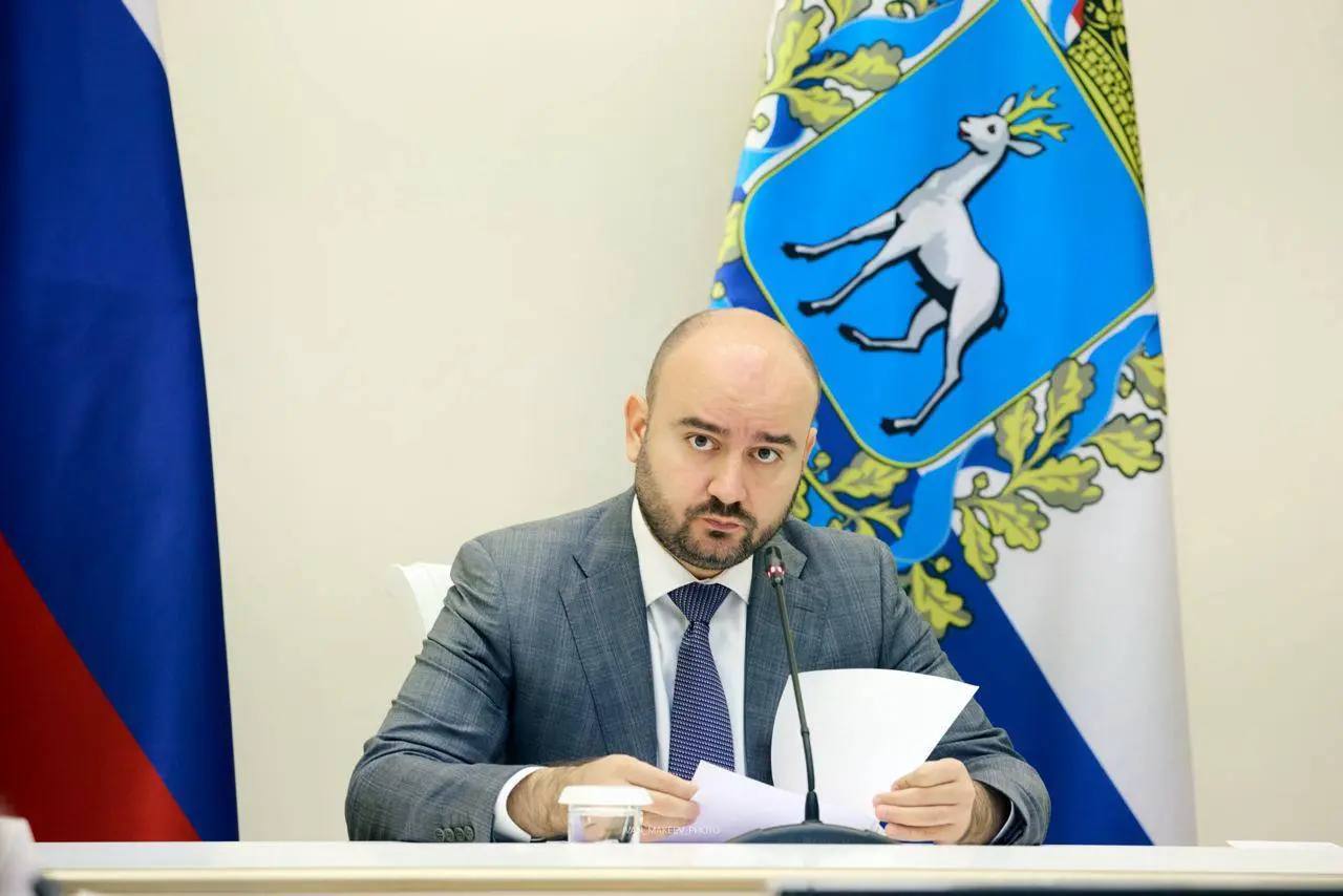 Федорищев поставил точку в слухах о смене главного тренера «Крыльев Советов»