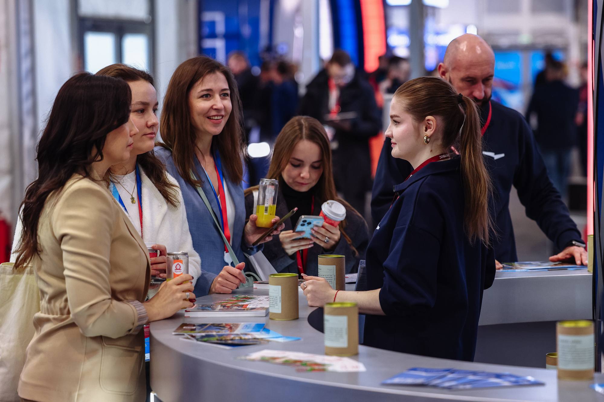 Атмосфера второго дня работы выставки