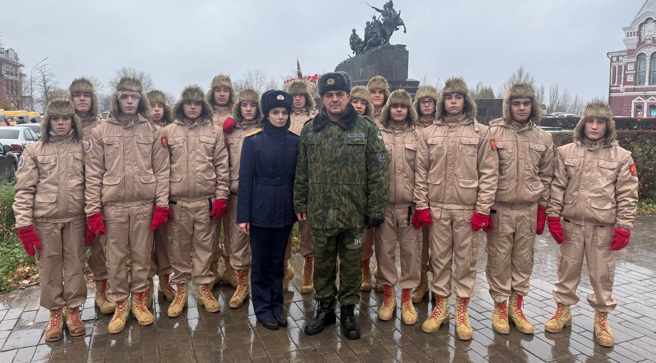 Учащиеся кадетских классов, подшефных следственному управлению, приняли участие в Параде Памяти Учащиеся кадетских классов, подшефных следственному управлению, приняли участие в Параде Памяти