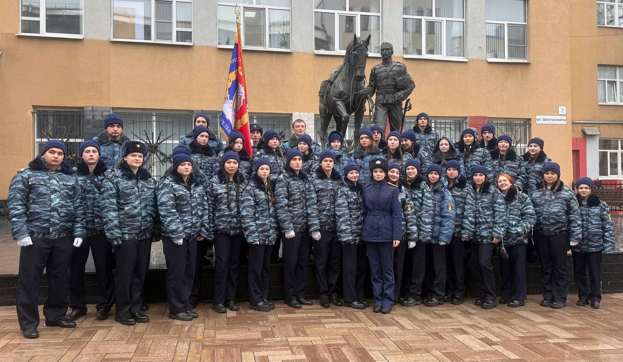 Учащиеся кадетских классов, подшефных следственному управлению, приняли участие в Параде Памяти Учащиеся кадетских классов, подшефных следственному управлению, приняли участие в Параде Памяти