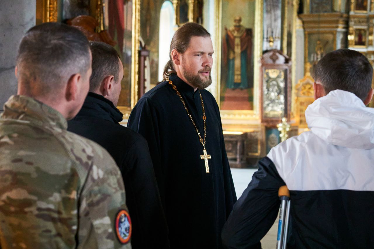 Раненые участники СВО побывали на экскурсии по городу Раненые участники СВО побывали на экскурсии по городу