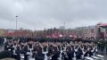 Современную страницу Парада Памяти открывают барабанщики «Самарского кадетского корпуса МВД России» А за ними идут воспитанники военно-патриотических клубов и студентов различных учебных заведений