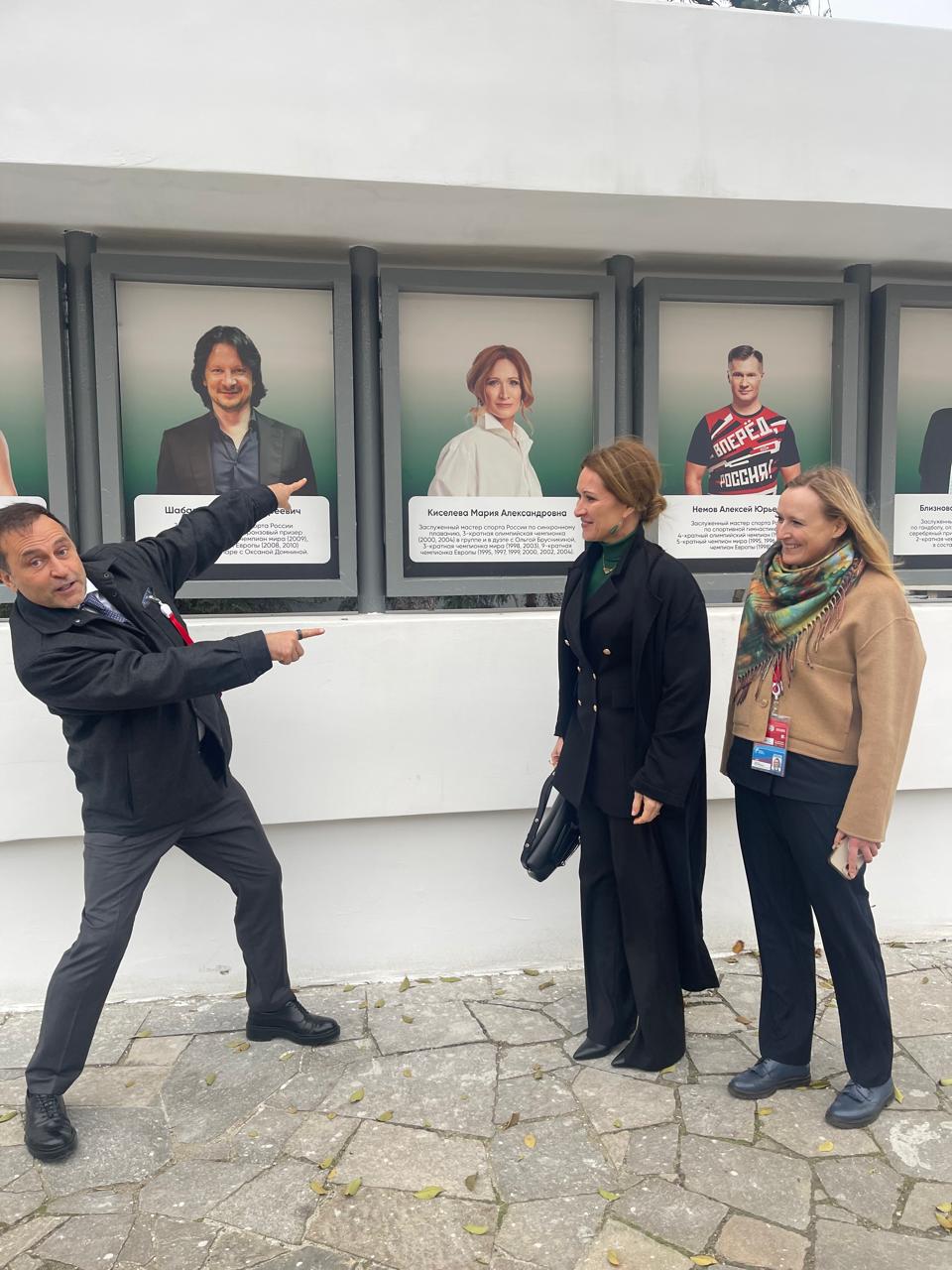 Завершился Форум в моем родном городе Самаре - с плотной рабочей повесткой, с большим количеством мероприятий, обсуждений, предложений, решений и поставленных задач Завершился Форум в моем родном городе Самаре - с плотной рабочей повесткой, с большим количеством мероприятий, обсуждений, предложений, решений и поставленных задач